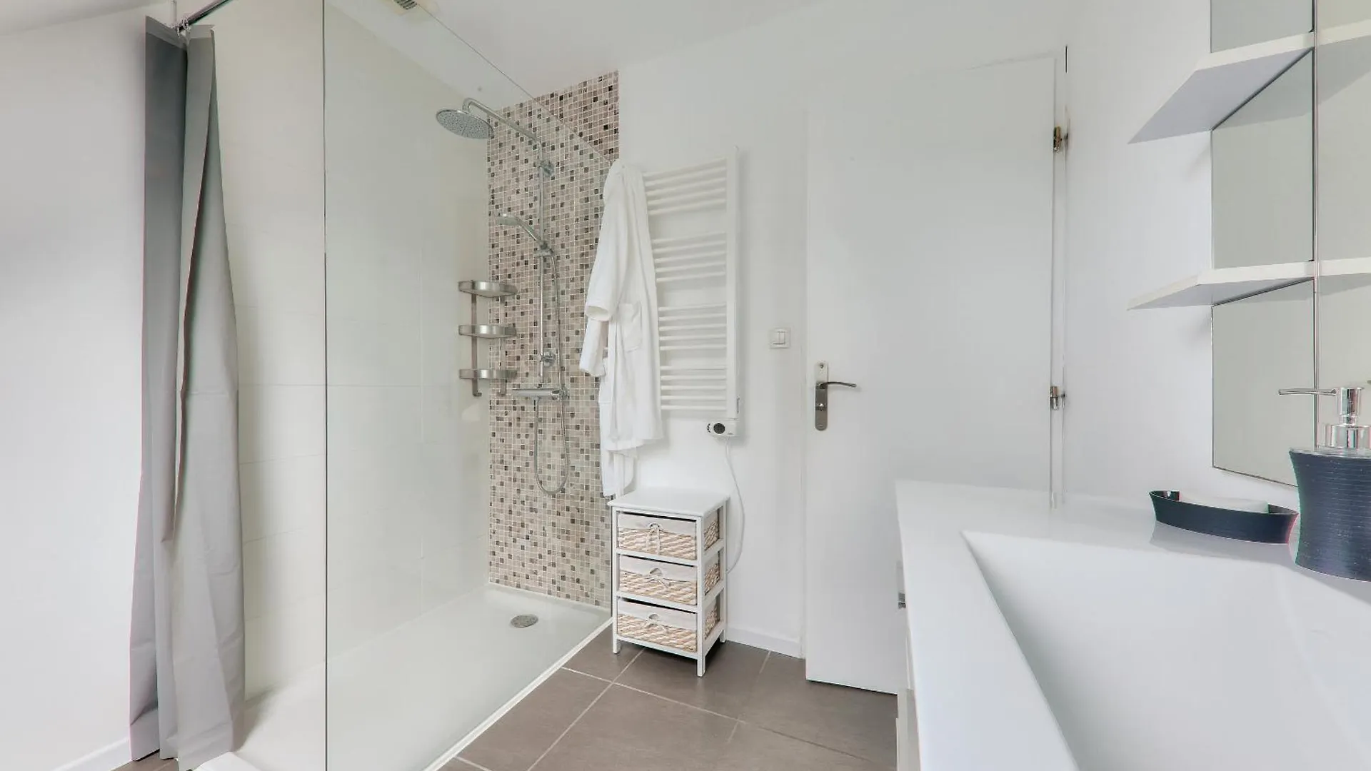 בית נופש סרזו Maison Pour 6 - Jardin - Proche Plage